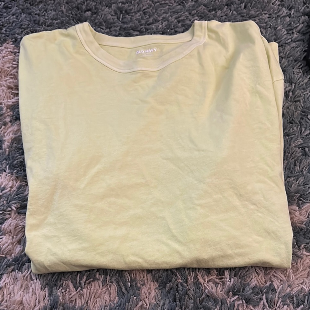 Old Navy Yellow Short Sleeve Tee
